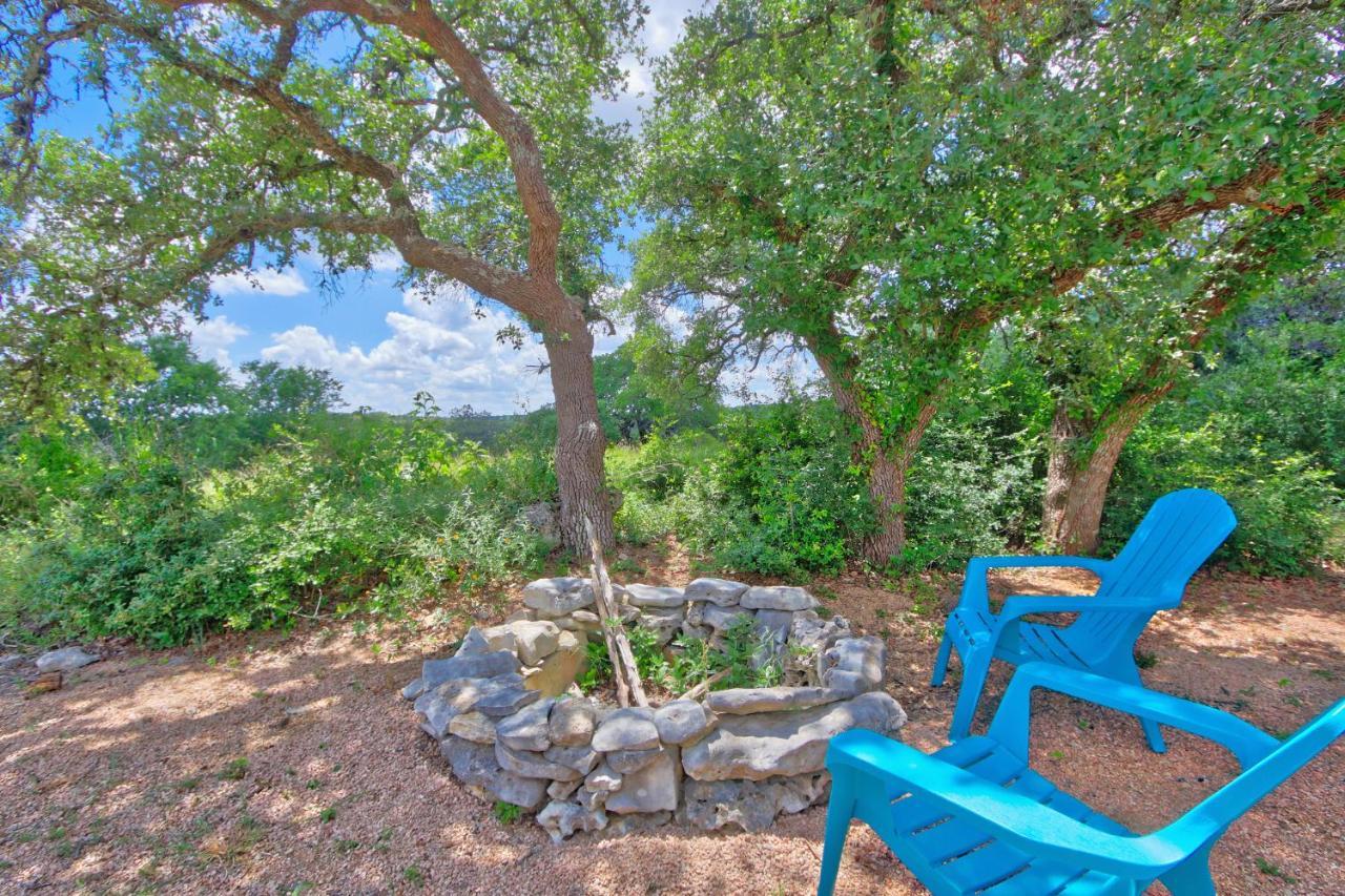 Sunflower Ridge Bungalow Wimberley Bagian luar foto